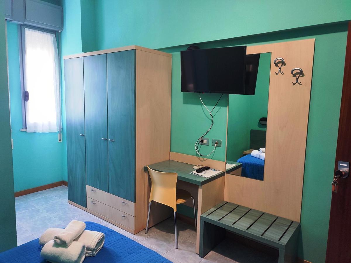 Hotel Olympic Milano Marittima Bagian luar foto