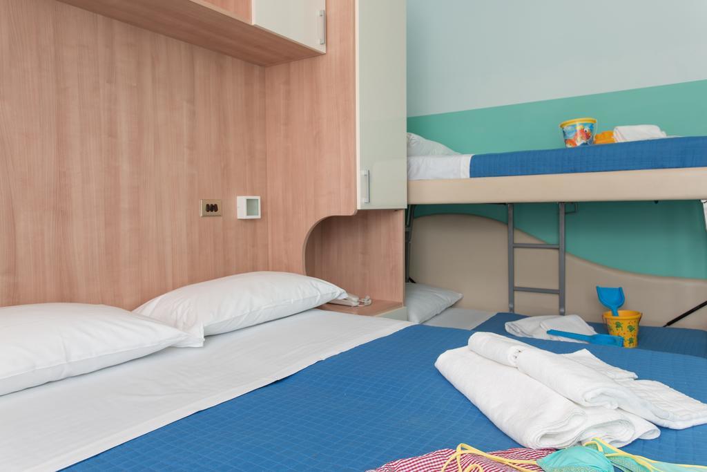 Hotel Olympic Milano Marittima Bagian luar foto