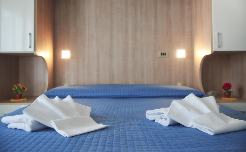 Hotel Olympic Milano Marittima Bagian luar foto