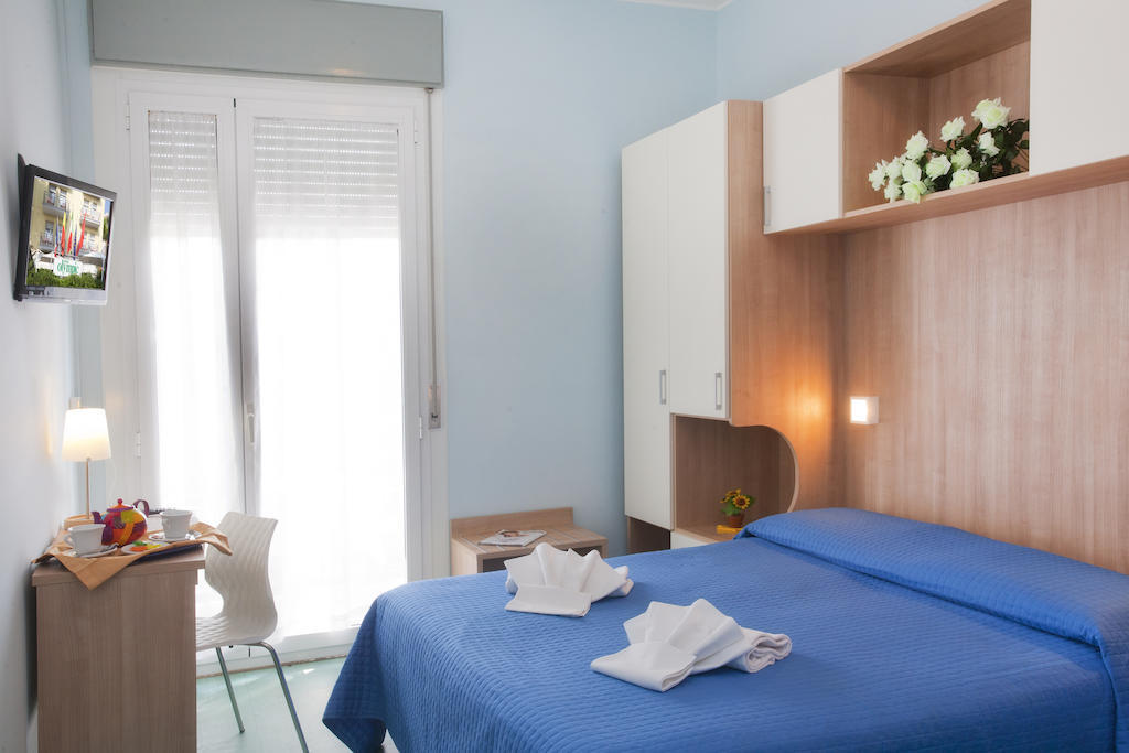 Hotel Olympic Milano Marittima Bagian luar foto