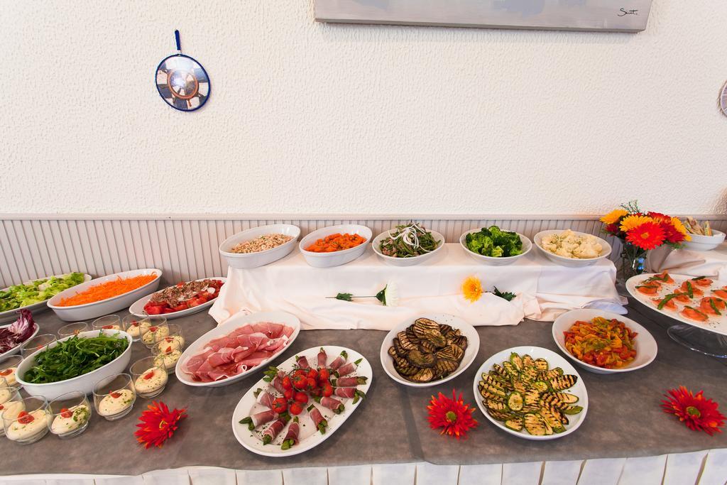 Hotel Olympic Milano Marittima Bagian luar foto