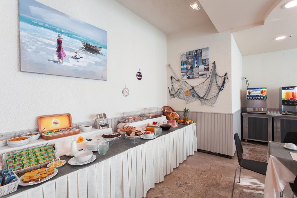 Hotel Olympic Milano Marittima Bagian luar foto