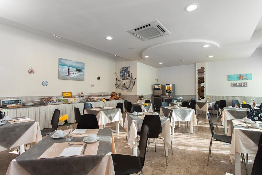 Hotel Olympic Milano Marittima Bagian luar foto