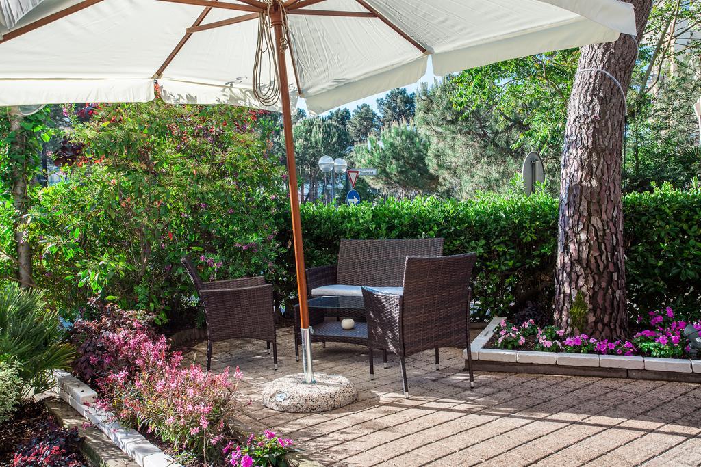 Hotel Olympic Milano Marittima Bagian luar foto
